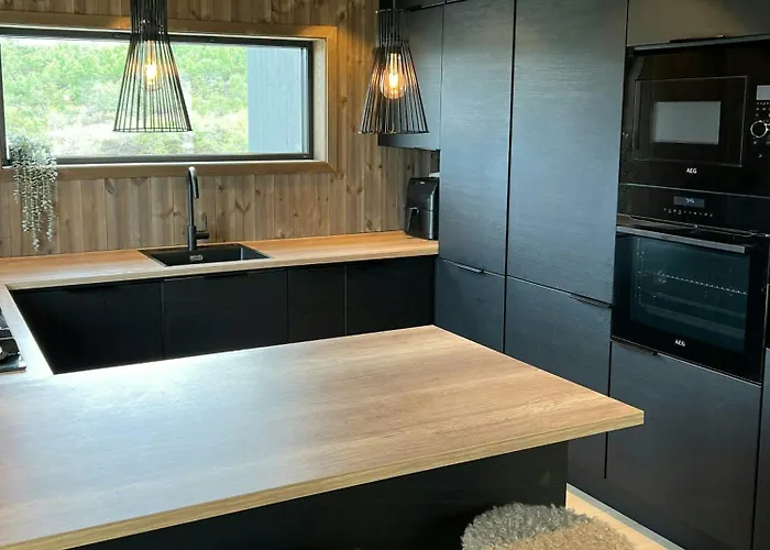 Off-grid With Mountain Views * Valle (Aust-Agder)