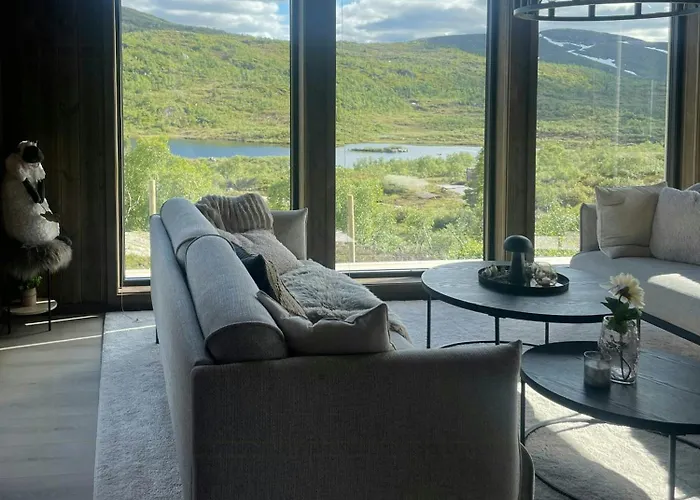 Off-grid With Mountain Views Valle (Aust-Agder)